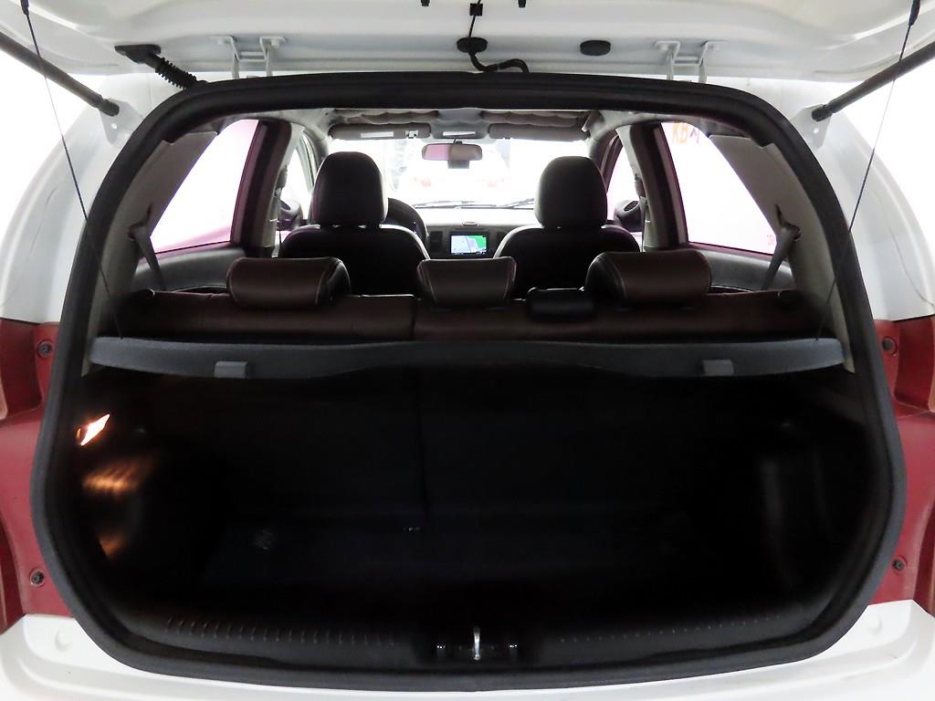 KIA Morning - Vista 5