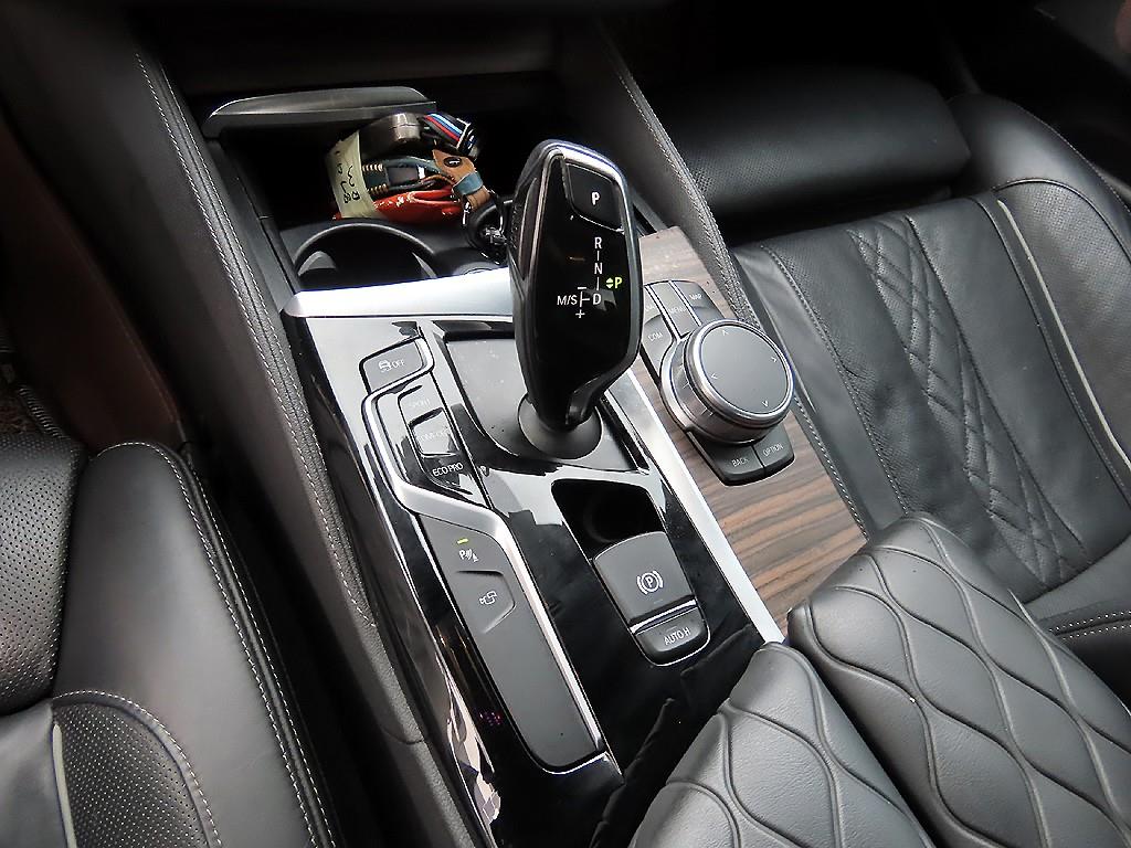 BMW 5 Series - Vista 11