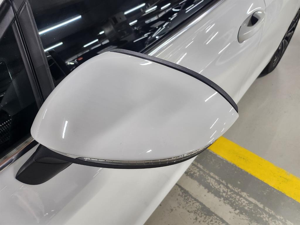 Volkswagen Golf - Vista 4