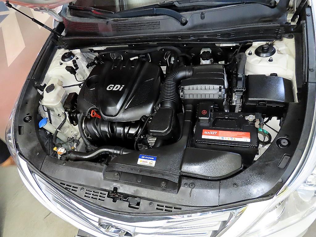 HYUNDAI Grandeur 2011 Blanco - Importación desde Corea - HF Imports Iquique - Foto 19