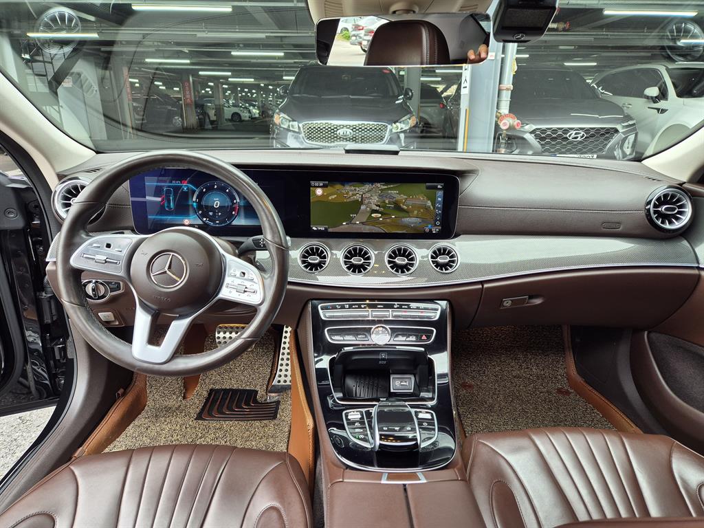 Mercedes Benz CLS Class - Vista 7