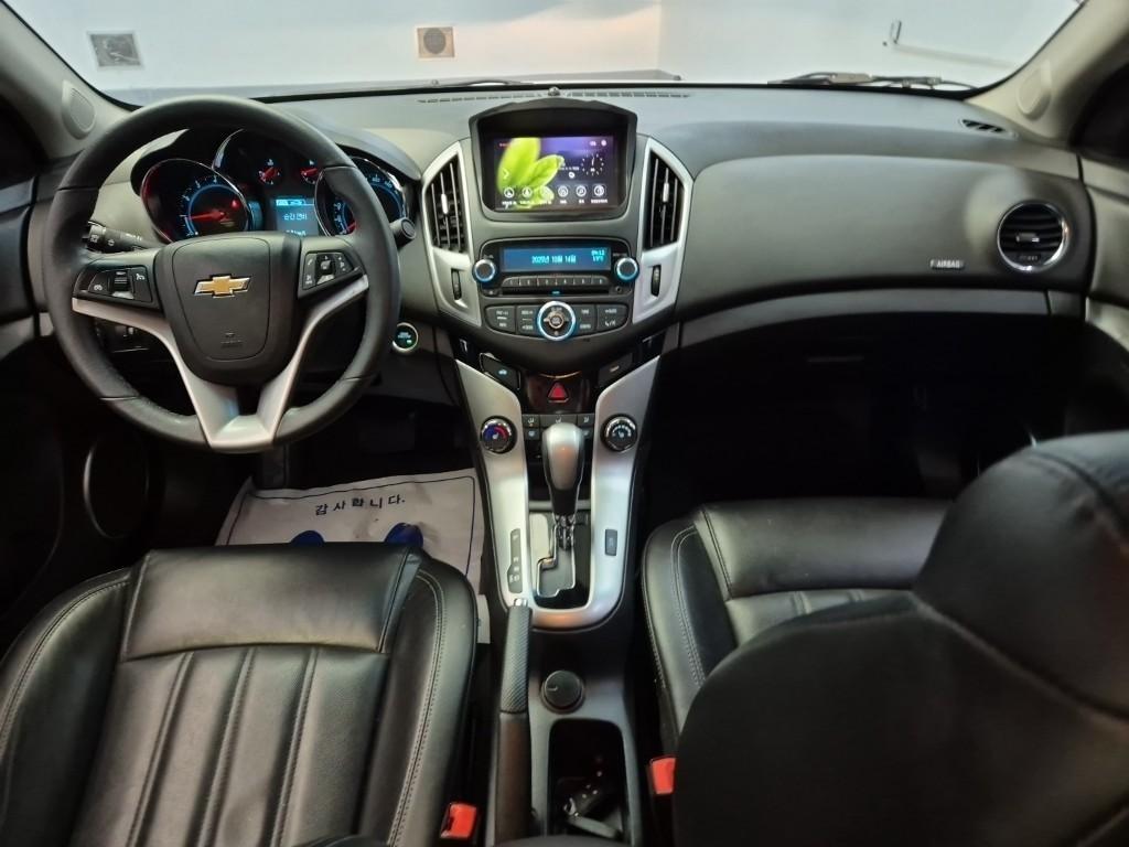 Chevrolet Cruise - Vista 7