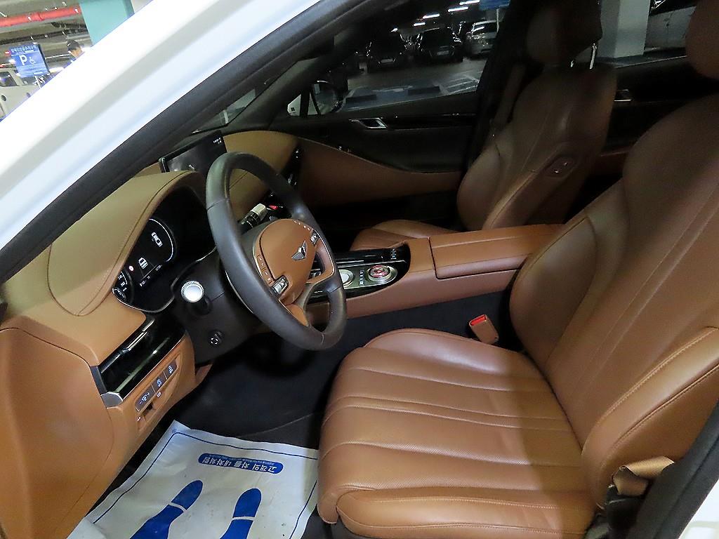 Genesis G80 - Vista 6