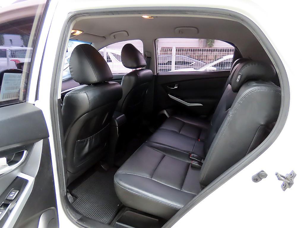 Ssangyong Korando - Vista 6