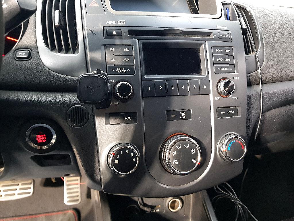 KIA Forte 2010 Gris - Importación desde Corea - HF Imports Iquique - Foto 15