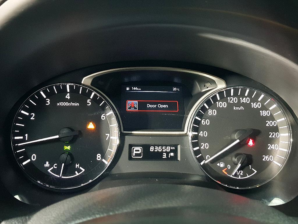 Nissan Altima - Vista 7