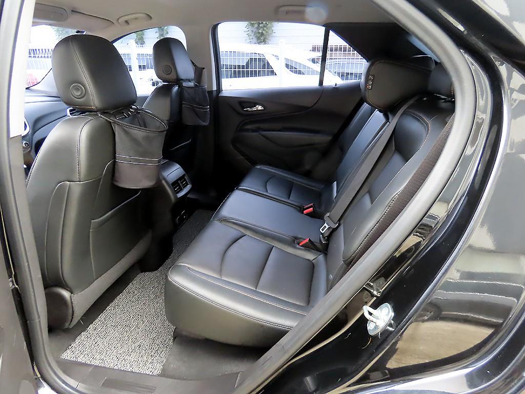 Chevrolet Equinox - Vista 6