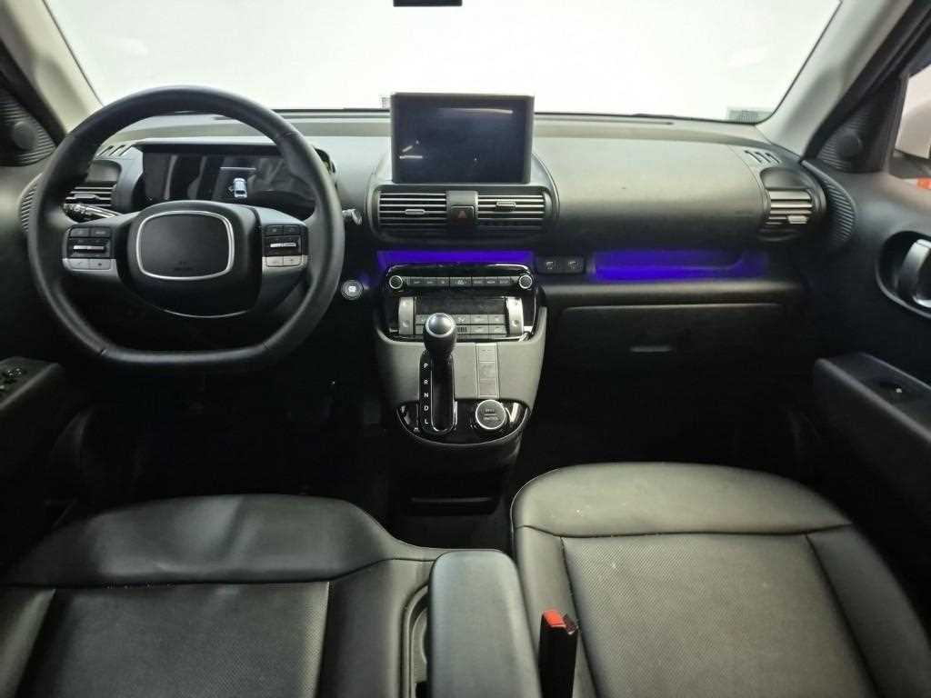 HYUNDAI Casper - Vista 7