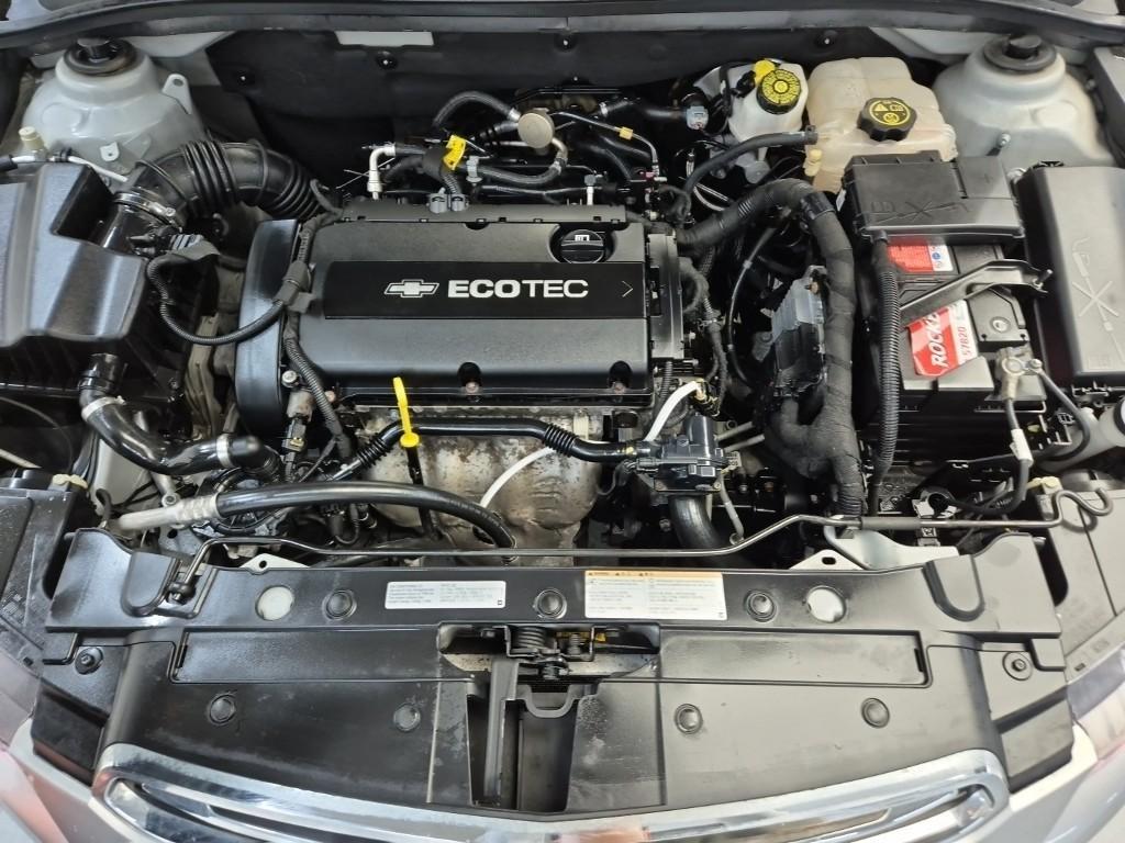 Chevrolet Cruise - Vista 5