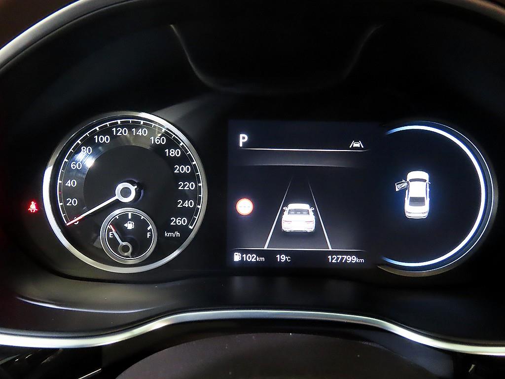 Genesis G80 - Vista 9