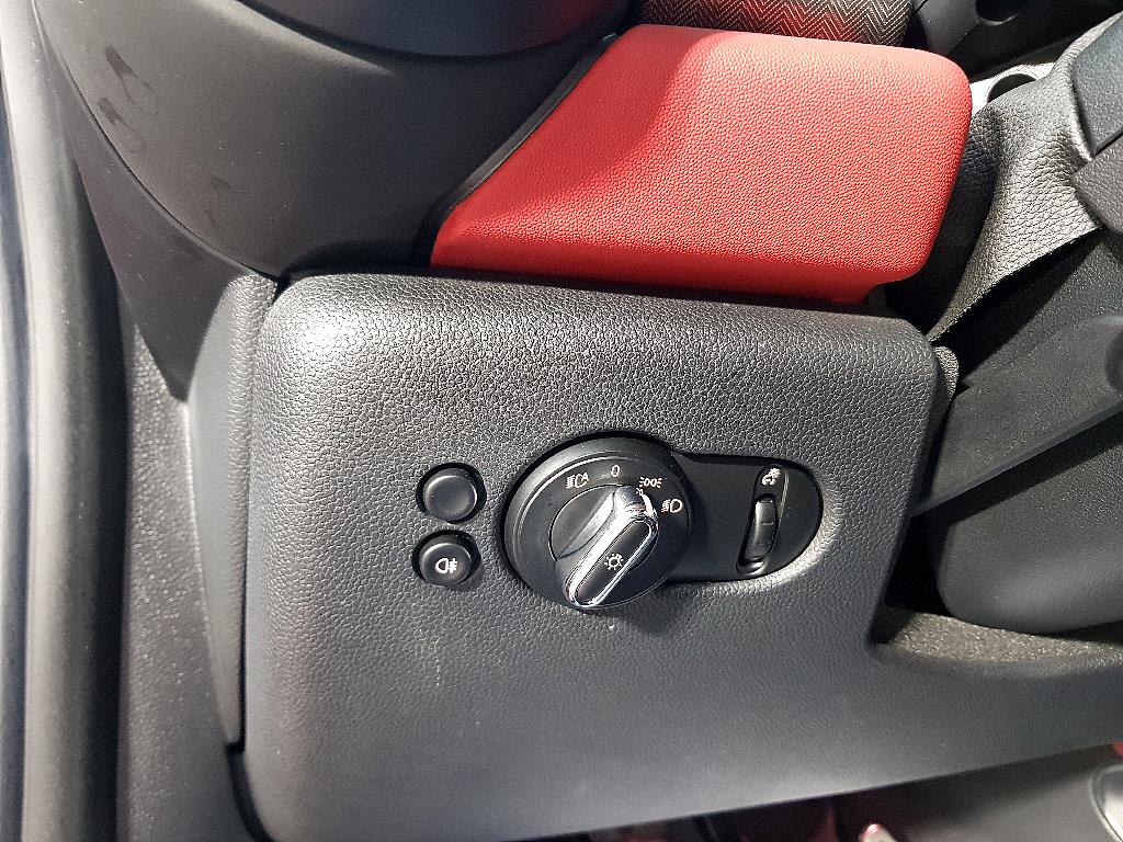 Mini Cooper Convertible - Vista 11