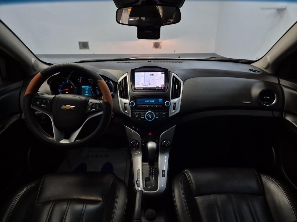 Chevrolet Cruise - Vista 7