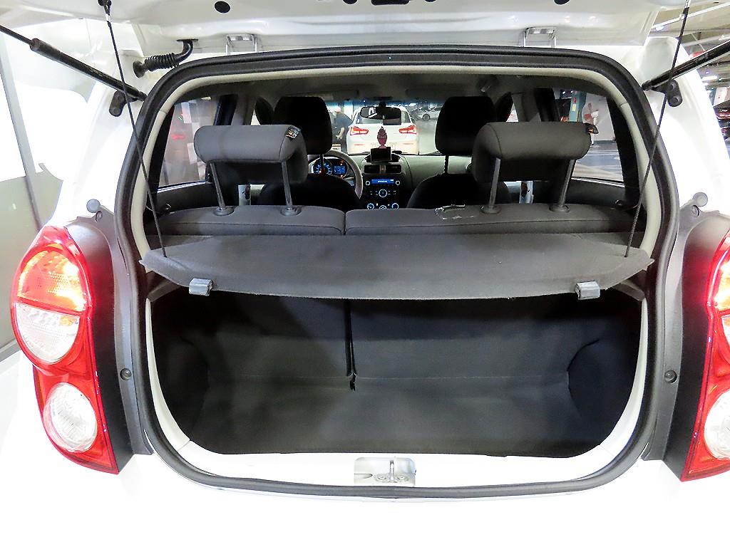 Chevrolet Spark 2014 Blanco - Importación desde Corea - HF Imports Iquique - Foto 17