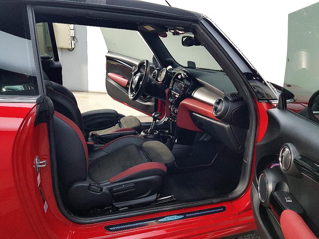 Mini Cooper Convertible - Vista 5