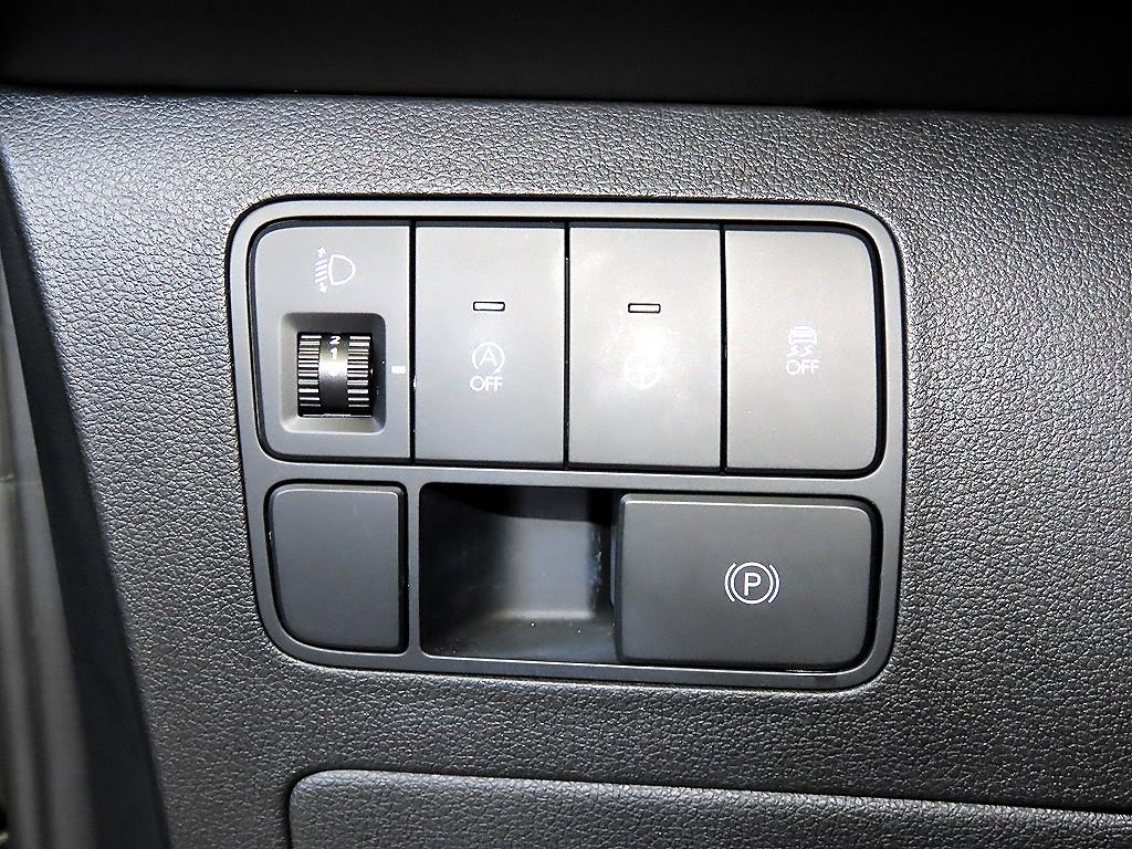 HYUNDAI Staria - Vista 12