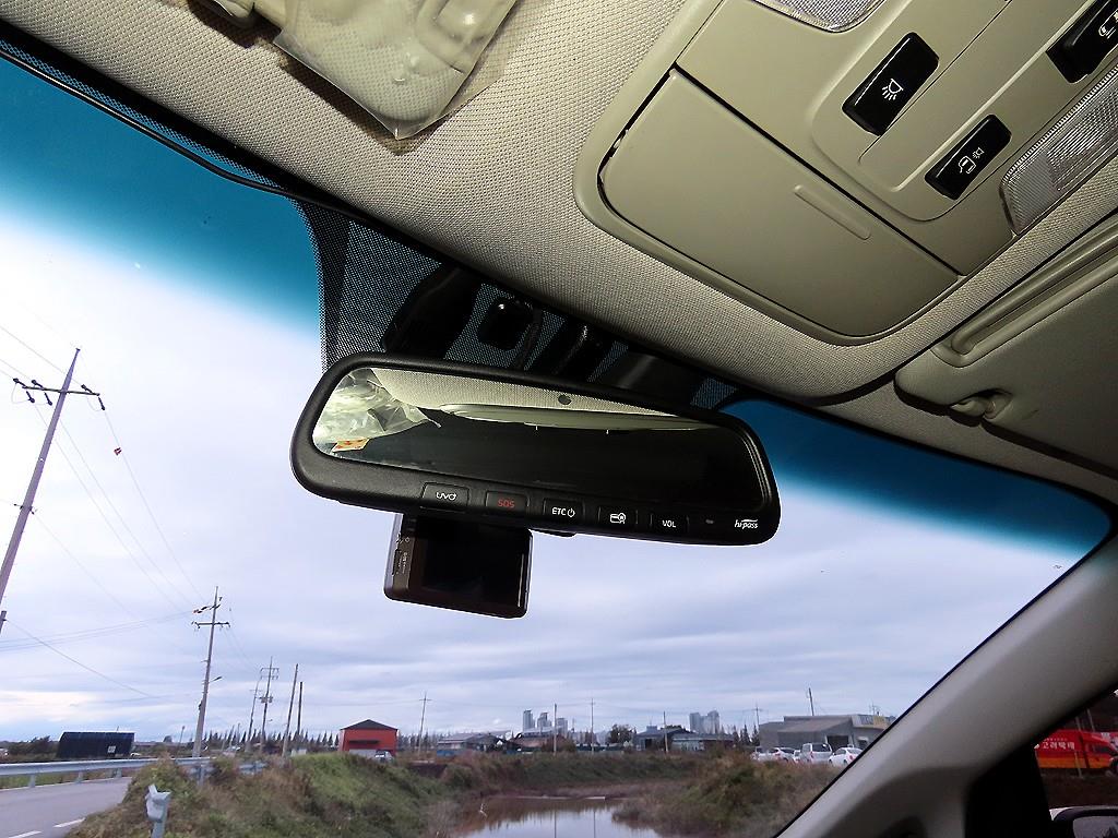 KIA Carnival - Vista 12