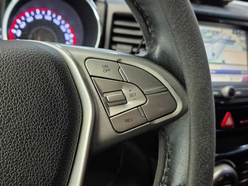 Ssangyong Tivoli 2016 Azul - Importación desde Corea - HF Imports Iquique - Foto 15