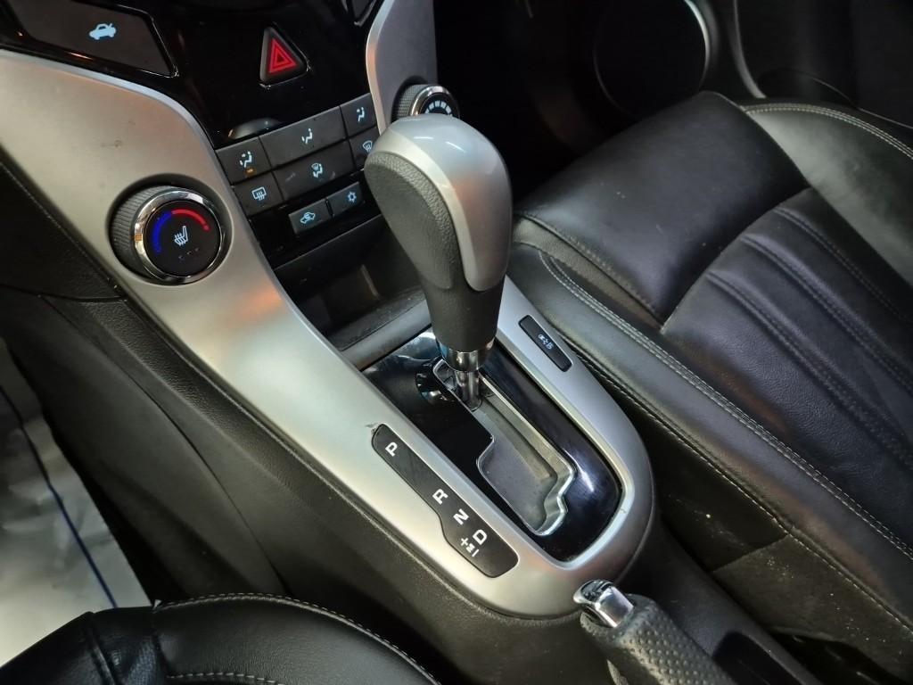 Chevrolet Cruise - Vista 8