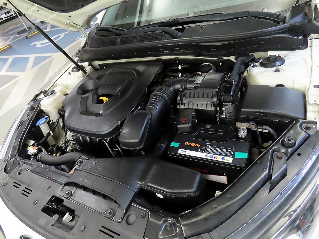 KIA K5 2015 Blanco - Importación desde Corea - HF Imports Iquique - Foto 19