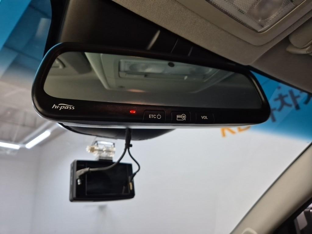 Chevrolet Cruise 2016 Plateado - Importación desde Corea - HF Imports Iquique - Foto 16