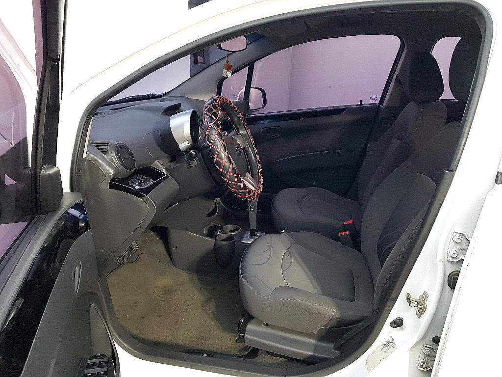 Chevrolet Spark - Vista 8