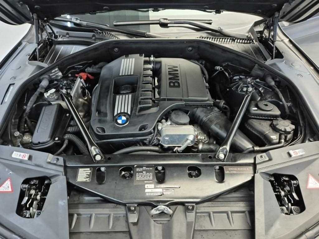 BMW 7 Series - Vista 5