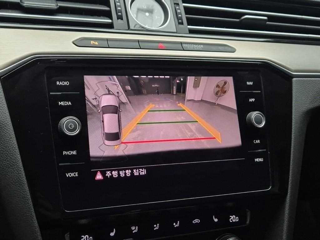 Volkswagen Passat 2018 Azul - Importación desde Corea - HF Imports Iquique - Foto 13