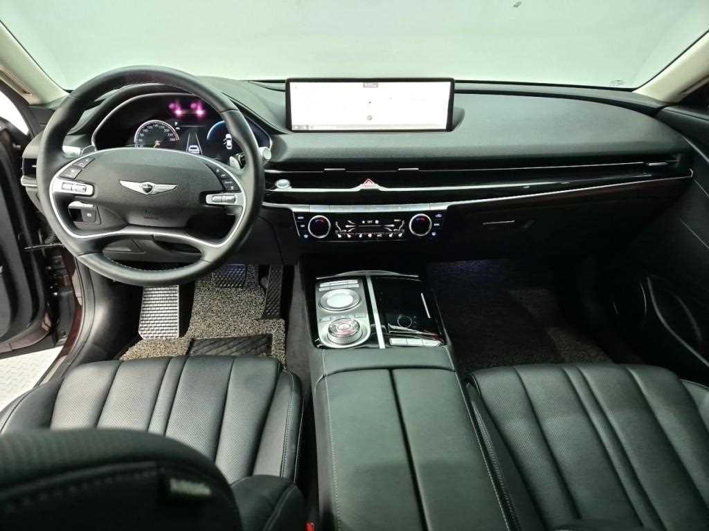 Genesis G80 - Vista 7