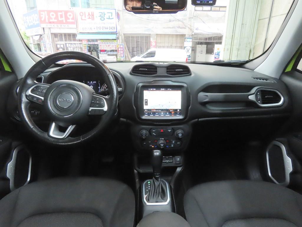 Jeep Renegade - Vista 7