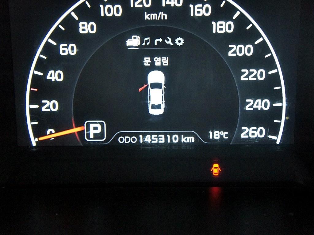 KIA K7 2016 Negro - Importación desde Corea - HF Imports Iquique - Foto 9