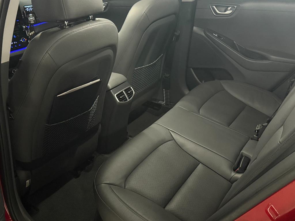 HYUNDAI Ioniq - Vista 9