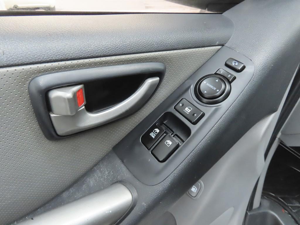 HYUNDAI Starex - Vista 9