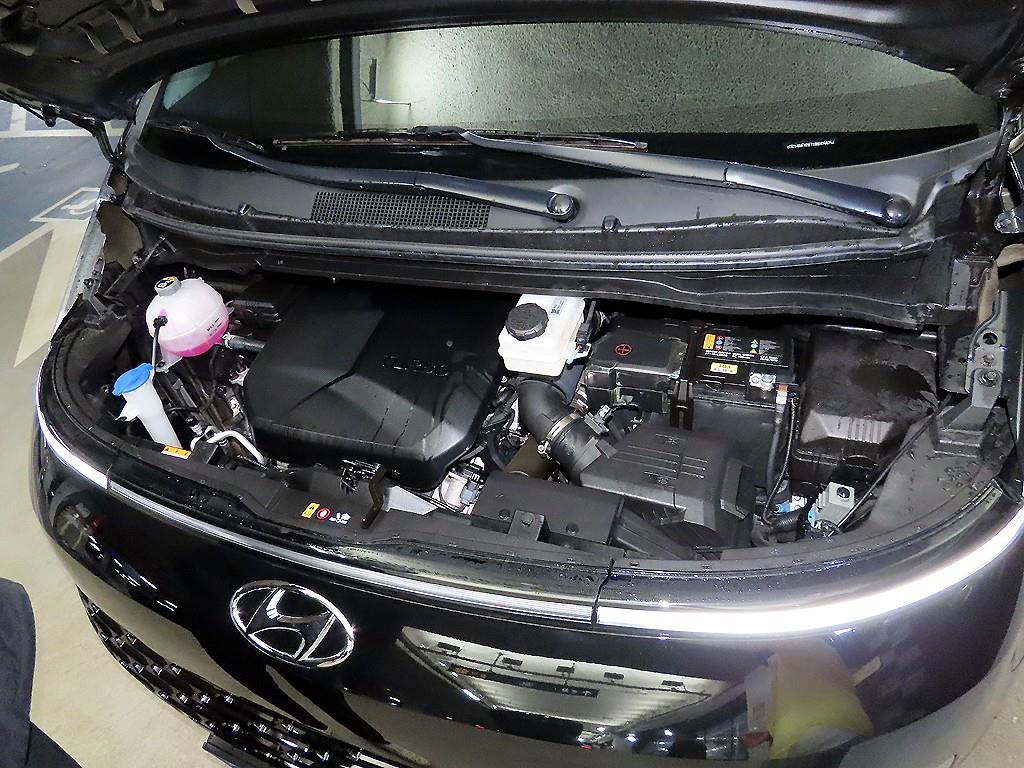 HYUNDAI Staria 2022 Negro - Importación desde Corea - HF Imports Iquique - Foto 18