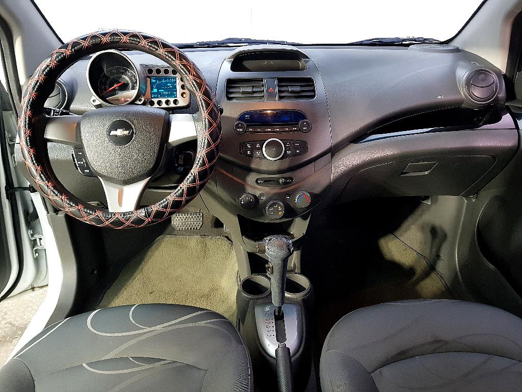 Chevrolet Spark - Vista 5