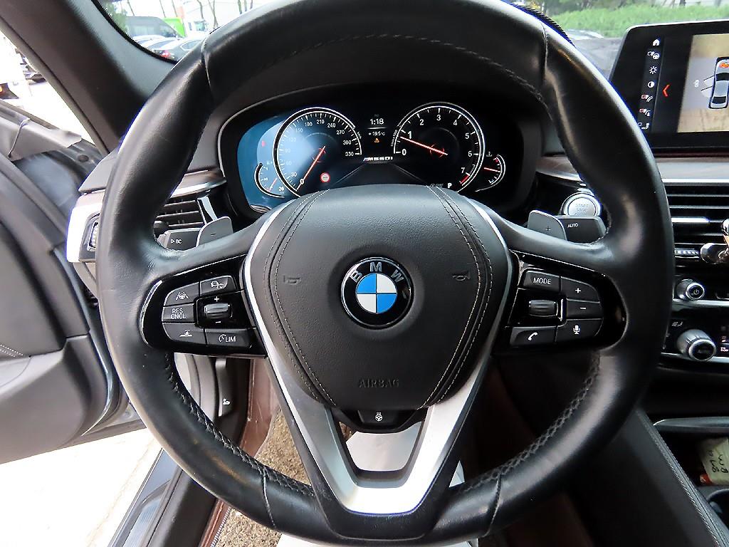 BMW 5 Series - Vista 8