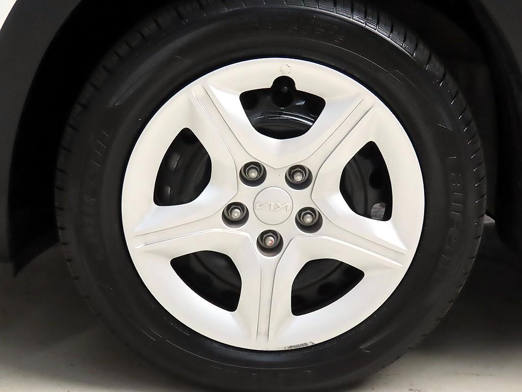 KIA Seltos 2023 Blanco - Importación desde Corea - HF Imports Iquique - Foto 18