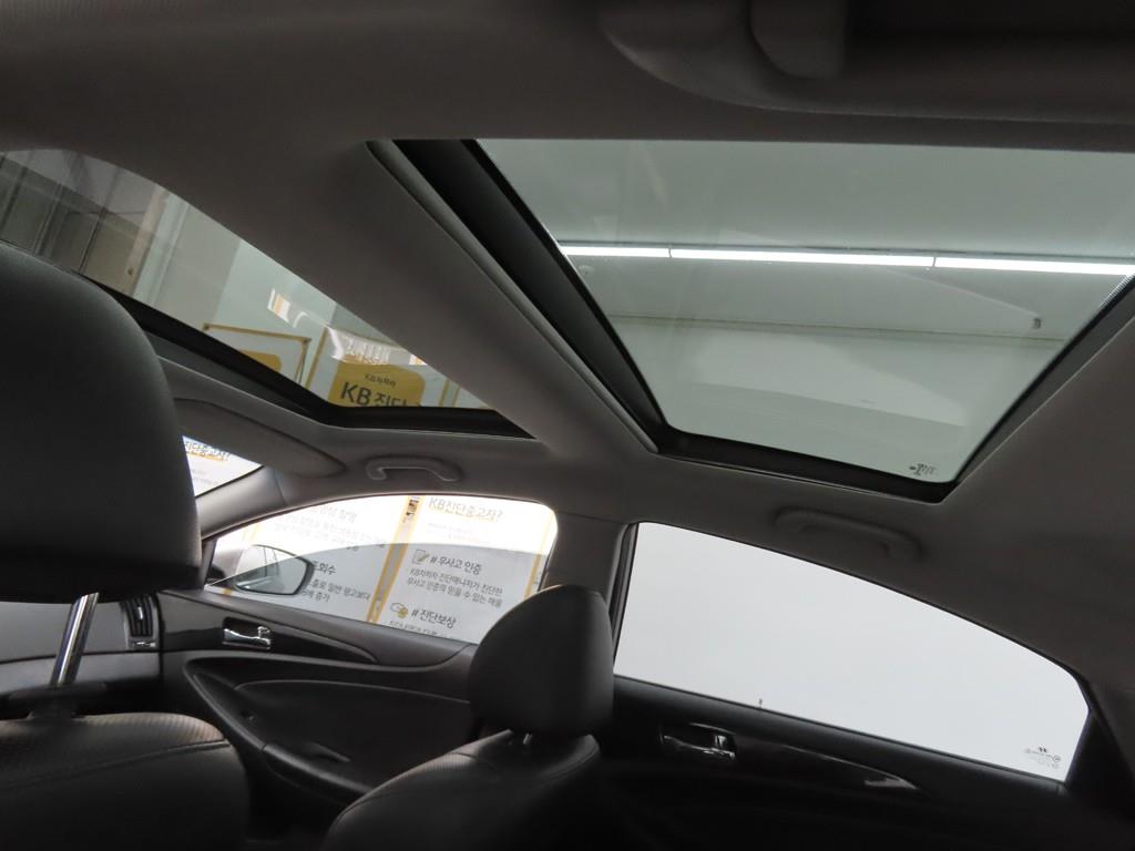 HYUNDAI Sonata 2010 - Importación desde Corea - HF Imports Iquique - Foto 18