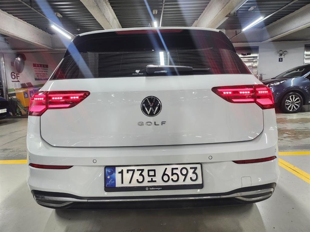 Volkswagen Golf - Vista 6