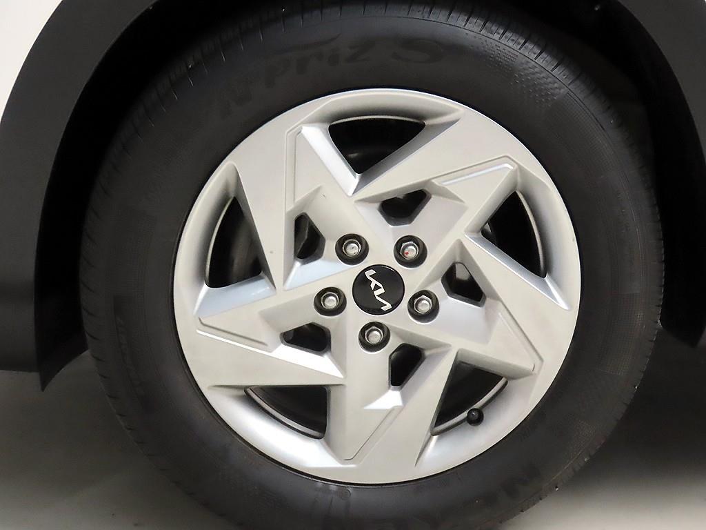 KIA Seltos 2023 Blanco - Importación desde Corea - HF Imports Iquique - Foto 20