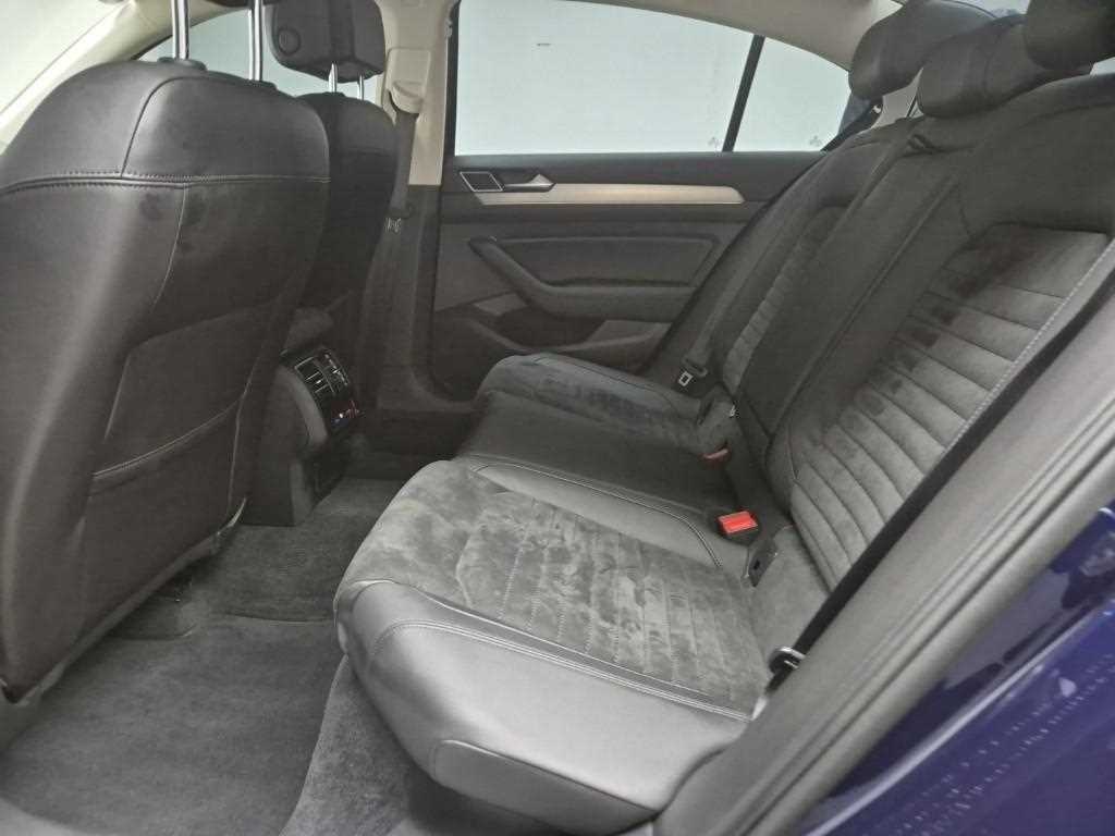 Volkswagen Passat - Vista 12