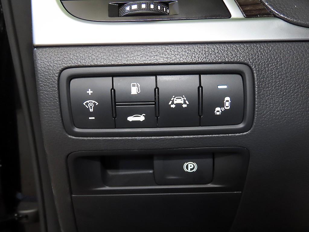 Genesis G80 - Vista 11