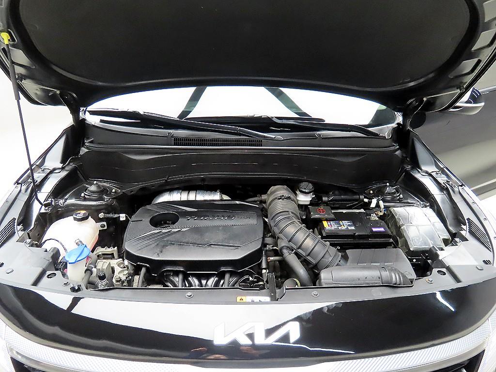 KIA Seltos 2022 Negro - Importación desde Corea - HF Imports Iquique - Foto 19