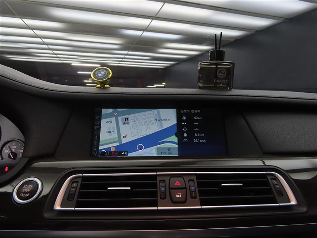 BMW 7 Series 2012 Negro - Importación desde Corea - HF Imports Iquique - Foto 13