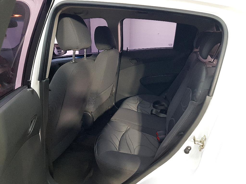 Chevrolet Spark - Vista 9