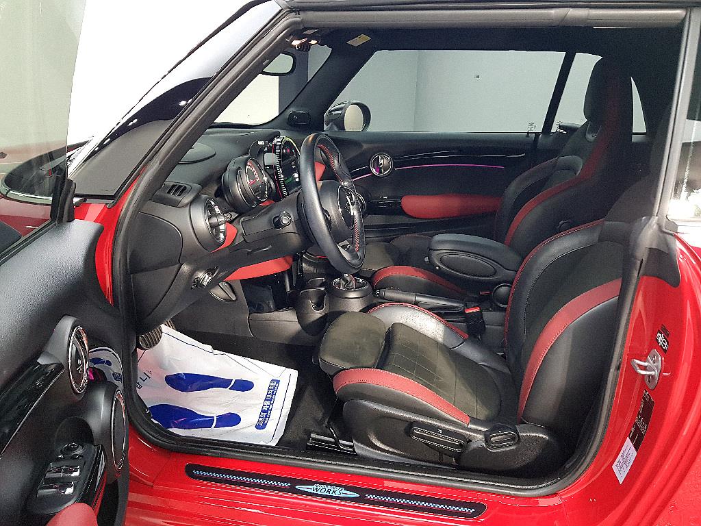 Mini Cooper Convertible - Vista 7