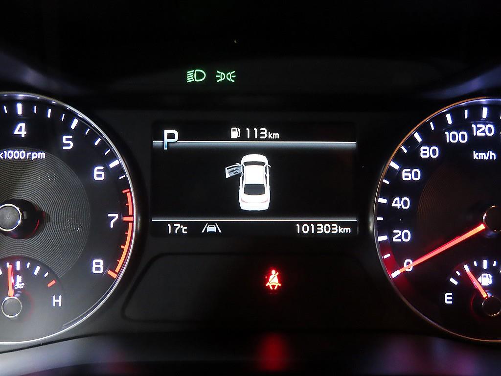 KIA K3 - Vista 9