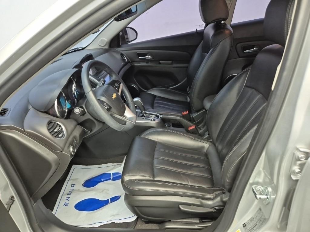 Chevrolet Cruise - Vista 11