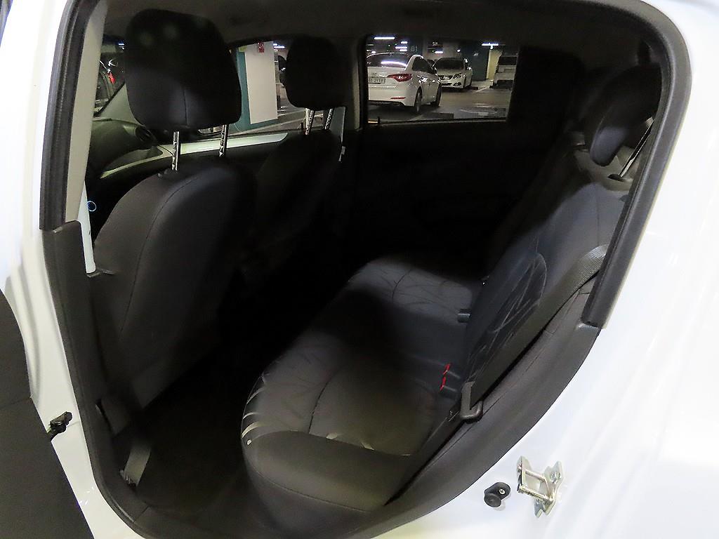 Chevrolet Spark - Vista 7