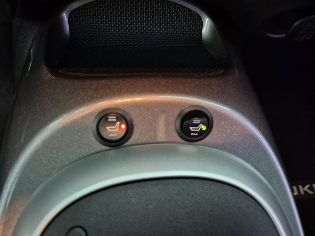 Nissan Juke 2014 Plateado - Importación desde Corea - HF Imports Iquique - Foto 16