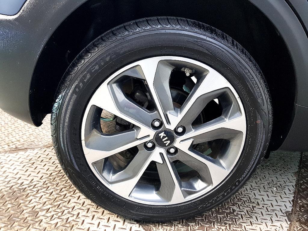 KIA Stonic 2018 Azul - Importación desde Corea - HF Imports Iquique - Foto 20